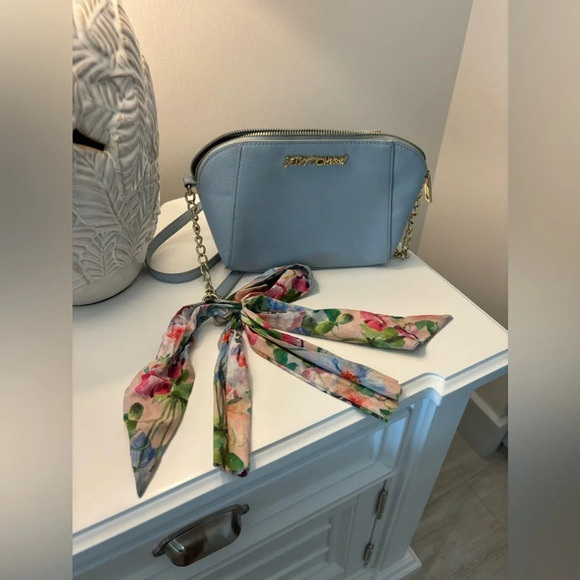 Betsey 💋 Johnson Women's XO Anaya Crossbody with Scarf and Chain Strap  Handbag - Picture 1 of 10